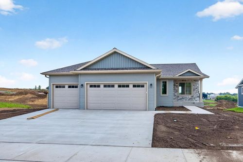 6176 Cody Ln Nw, Rochester, MN, 55901-1437 | Card Image