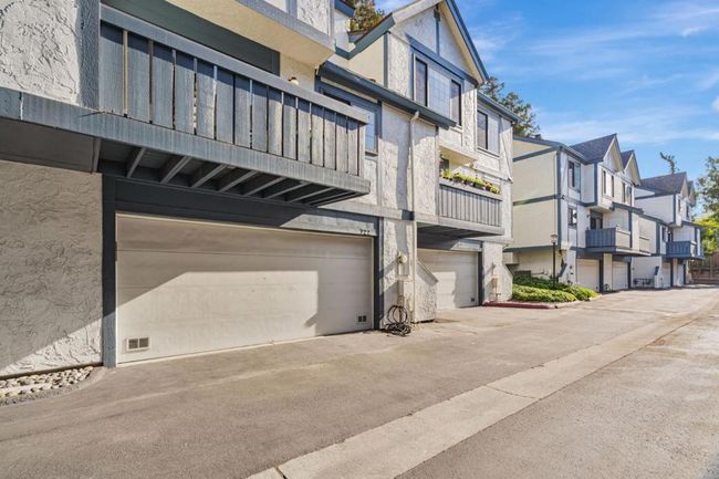 722 Duncanville Ct, Townhouse with 2 bedrooms, 3 bathrooms and 2 parking in Campbell CA | Image 29
