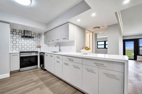 apt-905-3200 Port Royale Dr N, Fort Lauderdale, FL, 33308-7804 | Card Image