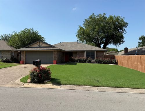 268 Gardenview St, Denton, TX, 76207-7626 | Card Image