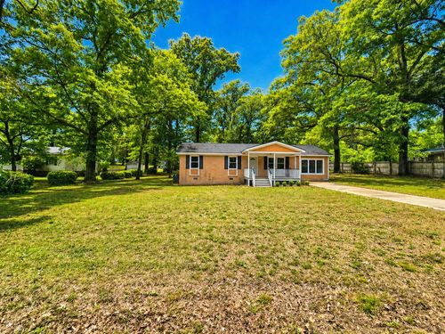 247 Park Dr, Lugoff, SC, 29078-9486 | Card Image