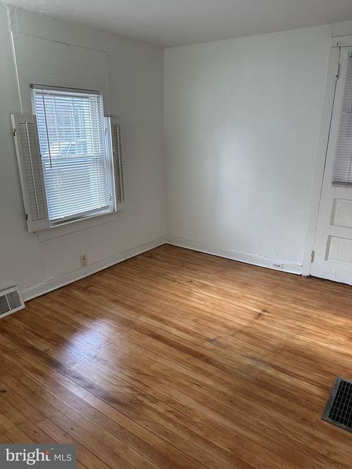 apt-3-2 Titus Ave, Lawrence, NJ, 08648-1669 | Card Image