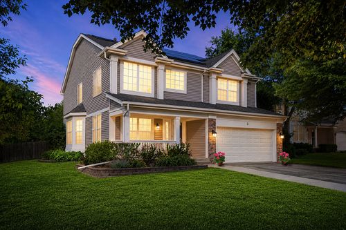 2 Providence Ct, Cary, IL, 60013-1852 | Card Image