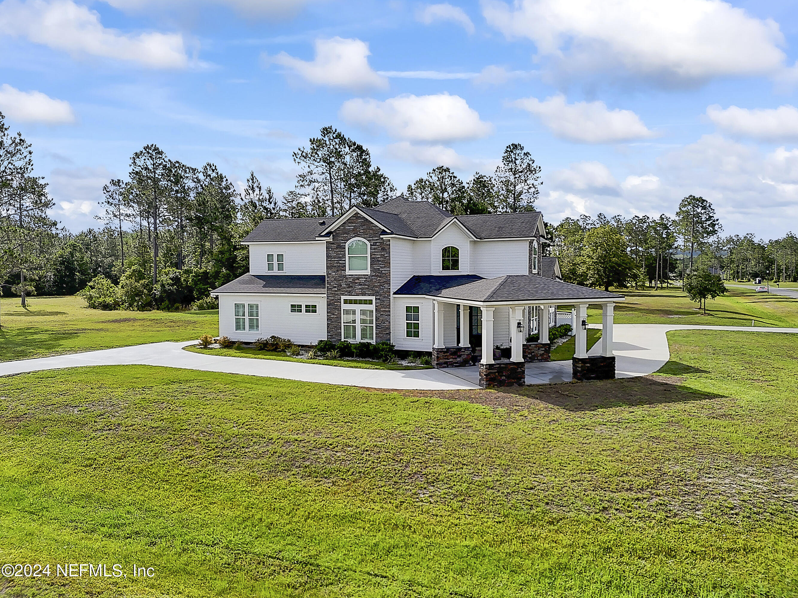 Kings Crossing Dr, Jacksonville, FL 32219