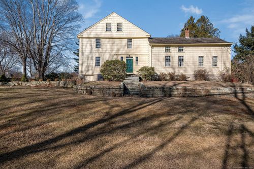 579 Taugwonk Rd, Stonington, CT, 06378-1805 | Card Image