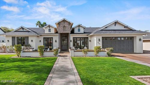 4549 E Calle Tuberia, Phoenix, AZ, 85018-3821 | Card Image