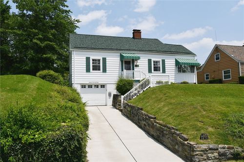1673 Elderslee Rd, Pittsburgh, PA, 15227-3716 | Card Image
