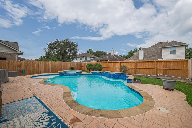 13703 Broad Oaks Ln, House other with 4 bedrooms, 3 bathrooms and 2 parking in Rosharon TX | Image 35