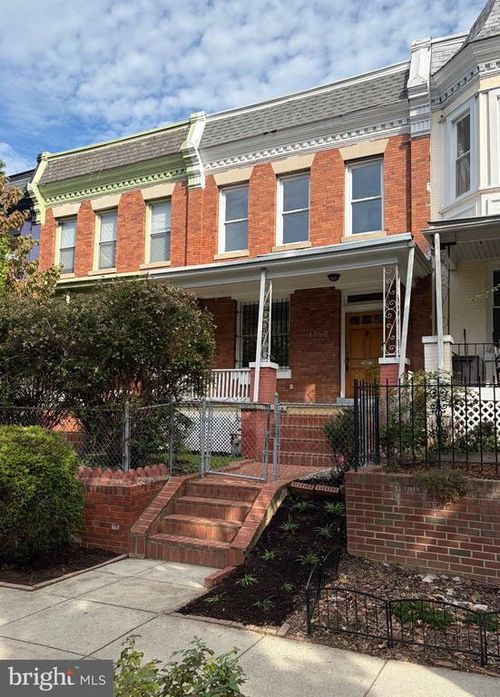 1383 Quincy St Nw, WASHINGTON, DC, 20011-5525 | Card Image