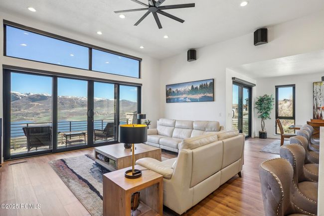 11332 N White Tail Ct, Home with 4 bedrooms, 4 bathrooms and null parking in Hideout UT | Image 5