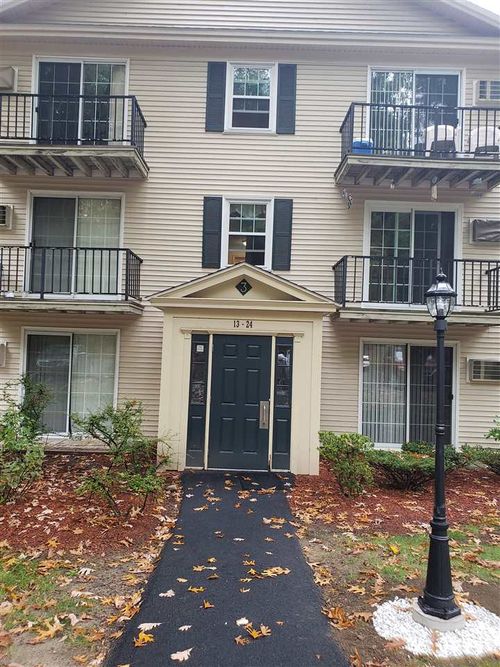 apt-14-3 Autumn Leaf Dr, Nashua, NH, 03060-5512 | Card Image