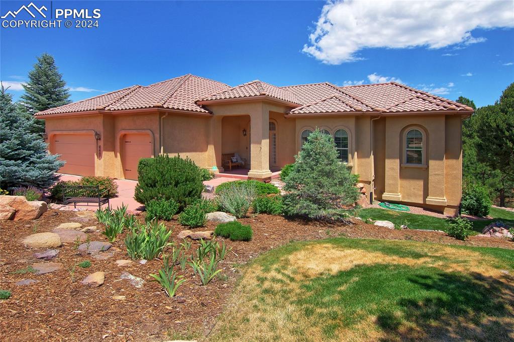Villanova Ct, Colorado Springs, CO 80918