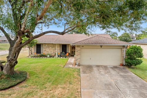 415 Morningside Dr, League City, TX, 77573-3004 | Card Image