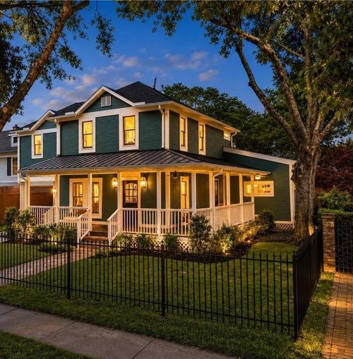 1535 Rutland St, Houston, TX, 77008-4141 | Card Image