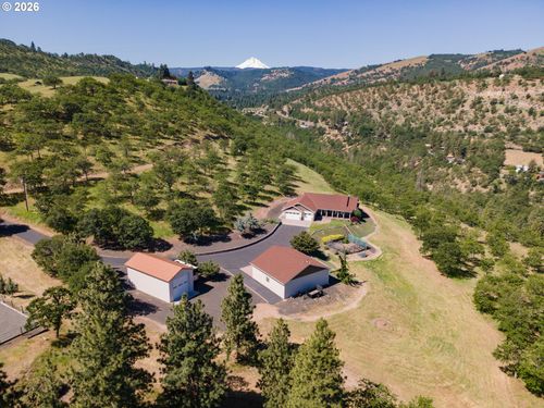 6065 Cherry Heights Rd, The Dalles, OR, 97058-7518 | Card Image