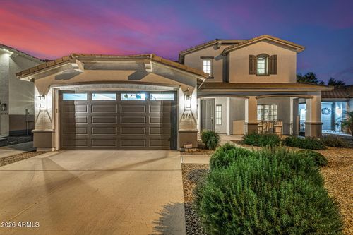 2733 E Rakestraw Ln, Gilbert, AZ, 85298-3429 | Card Image