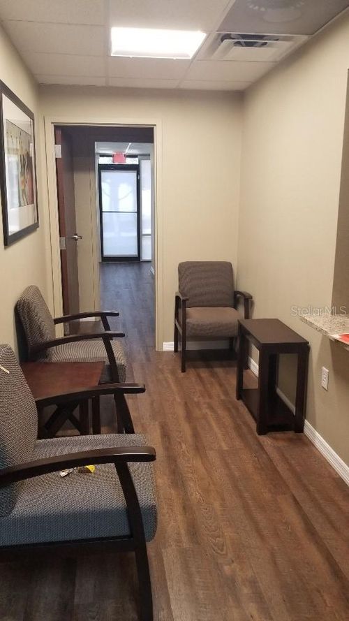 ste-1024-2572 W State Road 426, OVIEDO, FL, 32765-8312 | Card Image