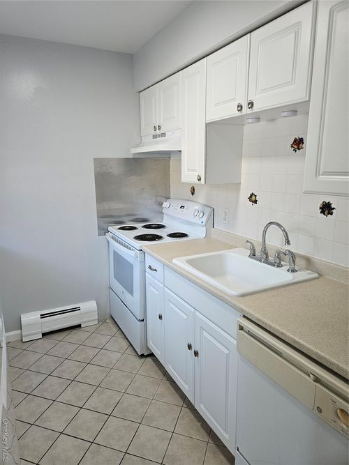 apt-2403-24 Peddler Hill Rd, Monroe, NY, 10950-1724 | Card Image