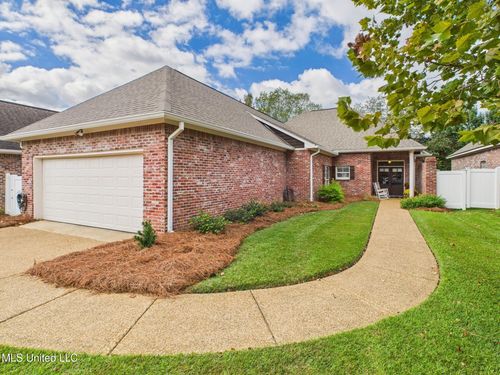 207 Geneva Blvd, Madison, MS, 39110-7740 | Card Image