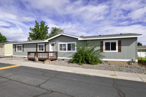 2447 Sw Mariposa Loop, Redmond, OR, 97756-8922 | Card Image