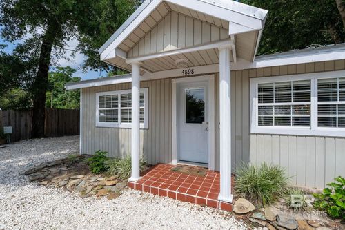 4898 Bay Cir, Orange Beach, AL, 36561-3924 | Card Image