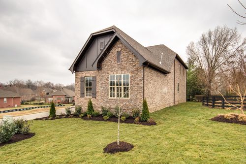 9 Elissa Dr, Hendersonville, TN, 37075 | Card Image