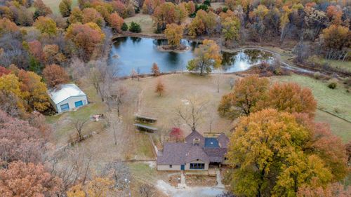 11190 N Varnon School Rd, HALLSVILLE, MO, 65255-4000 | Card Image