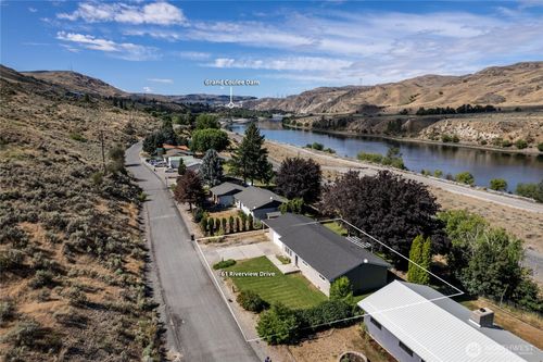 61 Riverview Dr, Coulee Dam, WA, 99116-9723 | Card Image