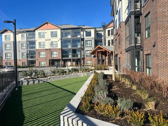 402 - 8497 Young Rd, Condo with 1 bedrooms, 1 bathrooms and 1 parking in Chilliwack BC | Image 19