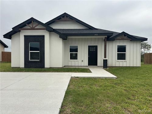 1512 Unity Dr, Mercedes, TX, 78570-1541 | Card Image