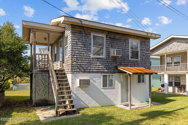 Rear Elevation | Image 33