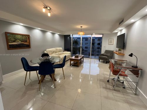 apt-504-1700 Nw North River Dr, Miami, FL, 33125-2351 | Card Image