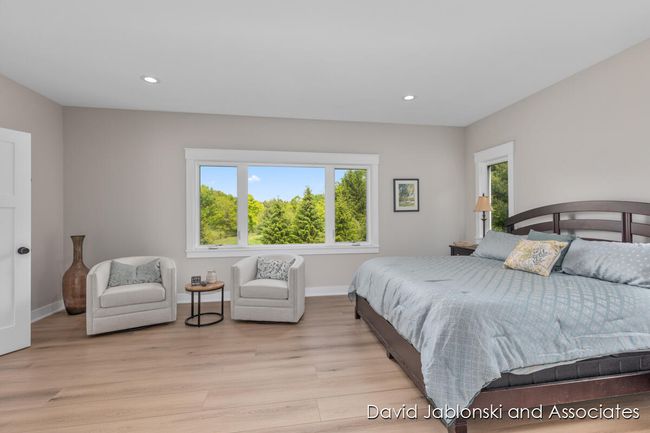 9410 Sanborn Ave Se, House other with 3 bedrooms, 3 bathrooms and null parking in Alto MI | Image 23