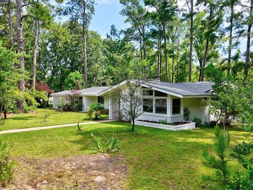 124 Sherwood Ln, Greenwood, SC, 29649-1814 | Card Image