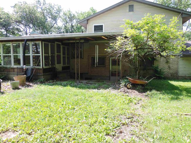 422 E Catherine St, Home with 3 bedrooms, 2 bathrooms and null parking in MUSCODA WI | Image 6
