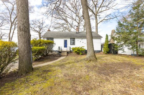 1691 Eason, Waterford, MI, 48328-1104 | Card Image
