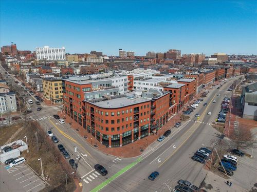 337-387 Commercial Street, Portland, ME, 04101 | Card Image
