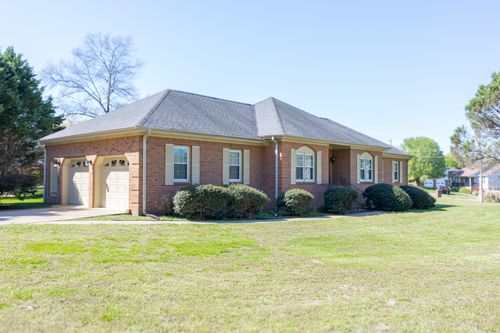 300 Morning Side Dr, Rossville, GA, 30741-5385 | Card Image