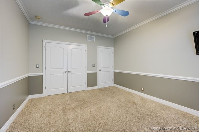 1846 Hazeltine Way, Home with 5 bedrooms, 4 bathrooms and null parking in Henryville IN | Image 32
