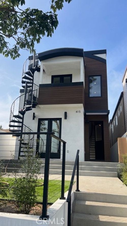 415 Standard St, El Segundo, CA, 90245-3038 | Card Image