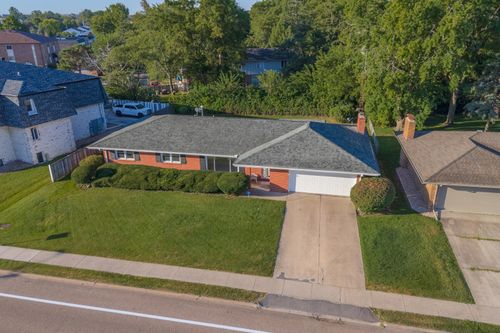 121 S Regency Dr, Bloomington, IL, 61701-4326 | Card Image