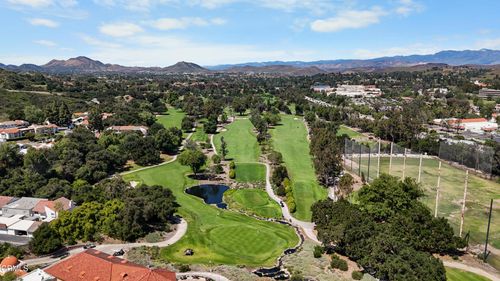 272 Green Moor Pl, Thousand Oaks, CA, 91361-1132 | Card Image