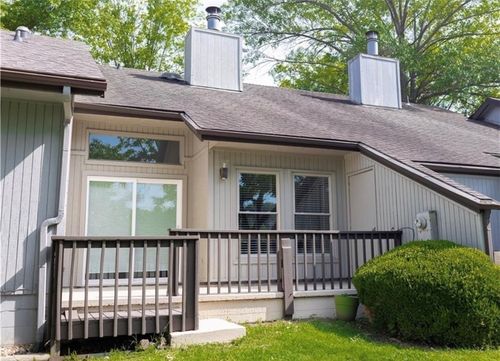 29 Shakespeare Dr, Bella Vista, AR, 72714-6222 | Card Image