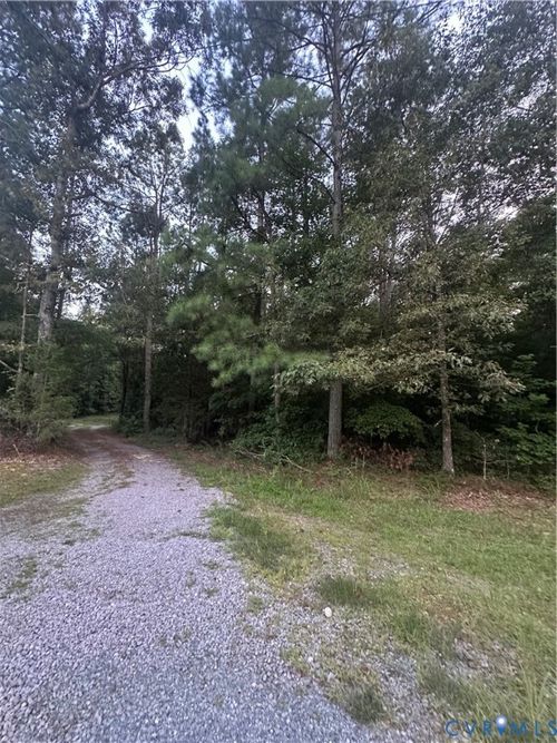 000 Loco School Rd, Stony Creek, VA, 23882 | Card Image