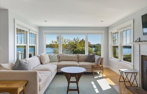 79 Perkins Street, Castine, ME, 04421 | Card Image