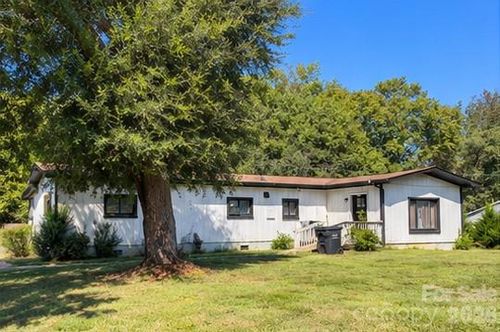 420 Donna Ave, Gastonia, NC, 28052-9444 | Card Image