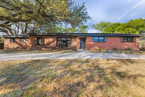 2324 Wooded Acres Dr, Waco, TX, 76710-1558 | Card Image