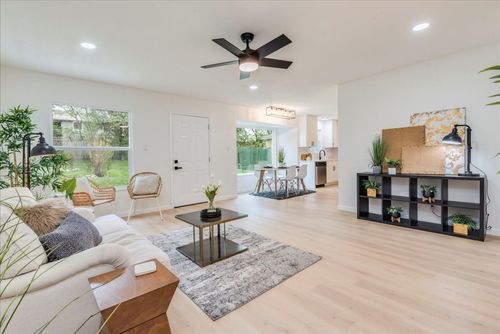 9606 Dallum Dr, Austin, TX, 78753-4521 | Card Image