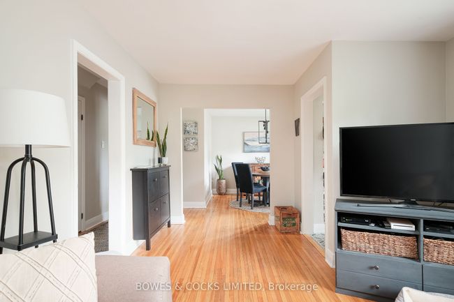 717 3 Rd Ave, House other with 3 bedrooms, 2 bathrooms and 2 parking in Peterborough ON | Image 5
