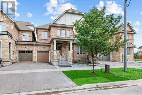 80 Living Cres, Markham, ON, L6C0T4 | Card Image